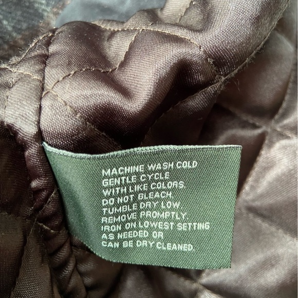 weatherproof Garment winter microfiber bomber jacket. Lined zippered pockets. - Picture 11 of 12